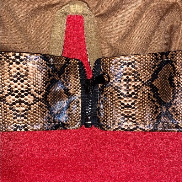 Matte Brand leather bralette - Picture 3 of 4